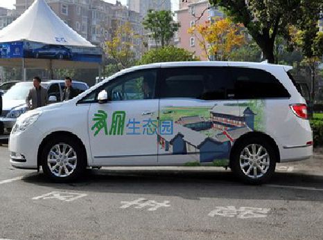 甘泉户外车贴喷绘如何保持效果?